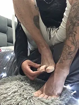 Snapshot of tian_doyt69 chatting on December 23, 2025, 1:25 am tian doyt69 online show from December 23, 2025, 1:25 am