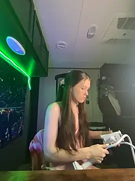 Thedeepwebcutie online show from February 24, 2026, 2:31 am