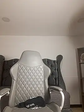 Snapshot of cory_hot chatting on October 24, 2025, 7:43 pm cory hot online show from October 24, 2025, 7:43 pm