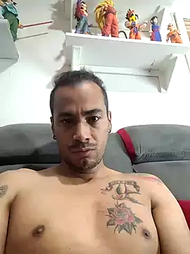 Snapshot of Michell85 chatting on November 16, 2025, 1:17 pm Michell85 online show from November 16, 2025, 1:17 pm