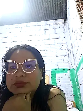 Snapshot of celeste122595 chatting on May 13, 2026, 3:04 am celeste122595 online show from May 13, 2026, 3:04 am