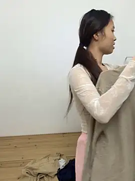 Snapshot of aaaaawhate chatting on October 26, 2025, 9:26 am aaaaawhate online show from October 26, 2025, 9:26 am