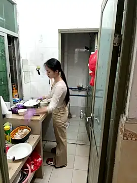 Snapshot of aaaaawhate chatting on January 11, 2026, 11:04 am aaaaawhate online show from January 11, 2026, 11:04 am