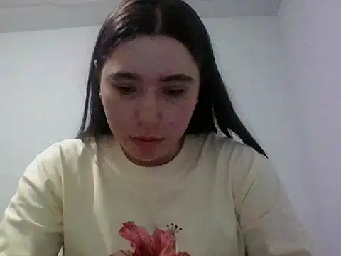 Snapshot of Anni_123456 chatting on October 22, 2025, 6:29 pm Anni 123456 online show from October 22, 2025, 6:29 pm