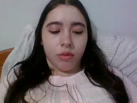 Snapshot of Anni_123456 chatting on October 27, 2025, 11:58 am Anni 123456 online show from October 27, 2025, 11:58 am