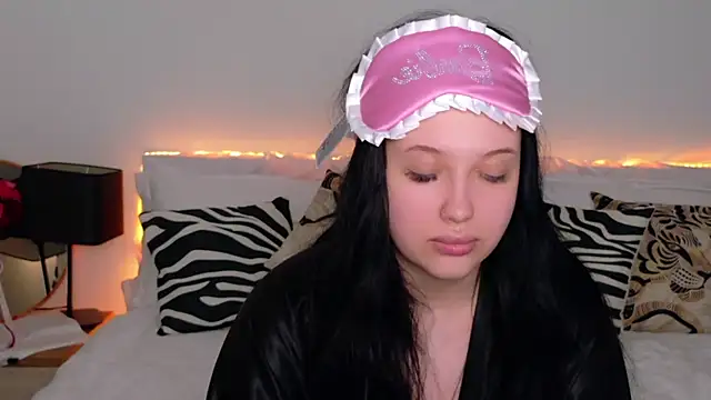 Snapshot of Felicia_Herceg chatting on November 1, 2025, 7:16 pm Felicia Herceg online show from November 1, 2025, 7:16 pm