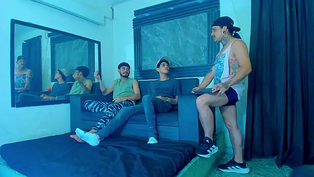  AlecLawrence online show from December 16, 2025, 12:43 pm