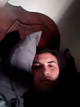 Snapshot of Achi09 chatting on October 26, 2025, 7:31 pm Achi09 online show from October 26, 2025, 7:31 pm