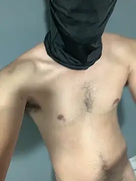 Snapshot of montananew chatting on October 20, 2025, 12:00 am montananew online show from October 20, 2025, 12:00 am