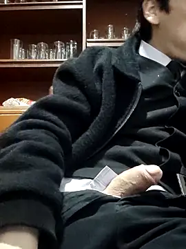 Snapshot of Carriata_larry chatting on November 15, 2025, 3:15 am Carriata larry online show from November 15, 2025, 3:15 am