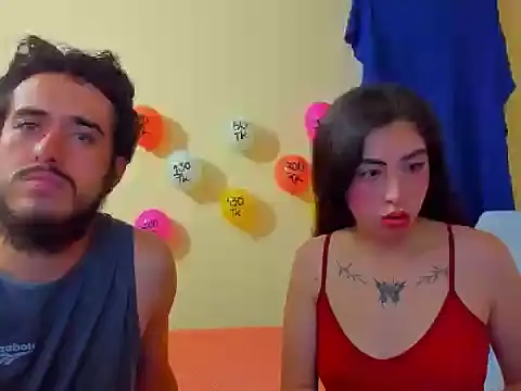 Snapshot of astredad2025 chatting on October 23, 2025, 3:28 am astredad2025 online show from October 23, 2025, 3:28 am