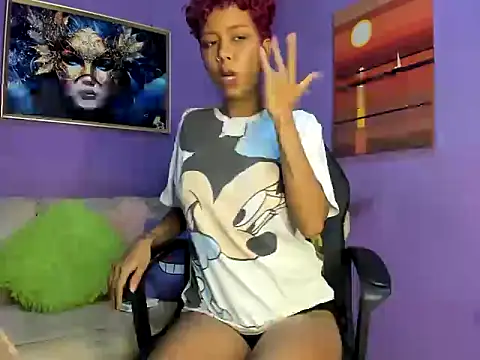 Snapshot of evangely_morochita chatting on November 7, 2025, 11:54 am evangely morochita online show from November 7, 2025, 11:54 am