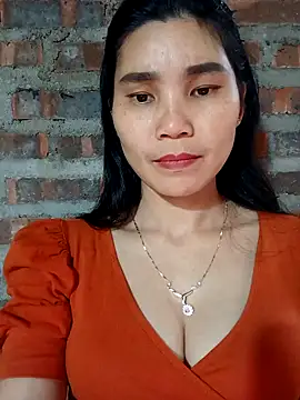 Bear bear0 online show from February 15, 2026, 2:41 am