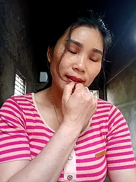 Bear bear0 online show from April 6, 2026, 1:58 am