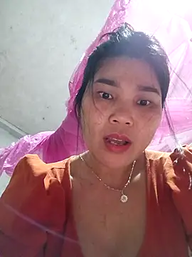 Bear bear0 online show from April 12, 2026, 10:42 am