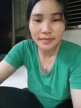 Snapshot of Bear_bear0 chatting on July 14, 2026, 11:05 am Bear bear0 online show from July 14, 2026, 11:05 am