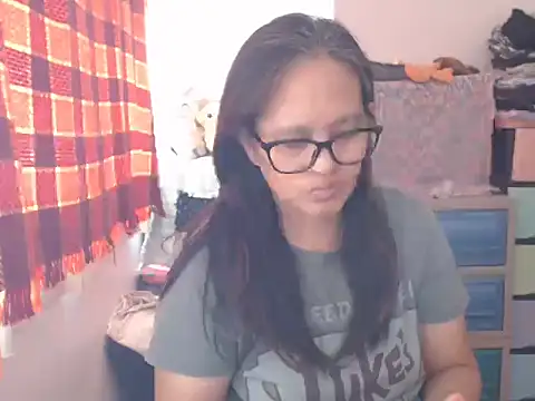 Kinkybela2025 online show from March 8, 2026, 2:04 am