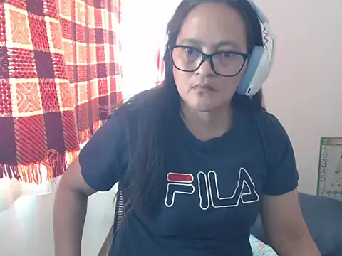 Kinkybela2025 online show from May 23, 2026, 11:53 pm