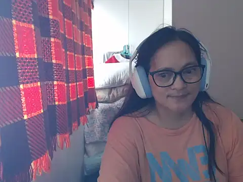 Kinkybela2025 online show from June 19, 2026, 12:59 am