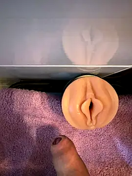 Snapshot of iCum_uCum chatting on October 25, 2025, 2:56 pm iCum uCum online show from October 25, 2025, 2:56 pm