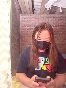 Snapshot of sowbibi chatting on February 24, 2026, 12:58 pm sowbibi online show from February 24, 2026, 12:58 pm