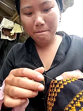 Snapshot of emlylin chatting on October 22, 2025, 4:02 am emlylin online show from October 22, 2025, 4:02 am