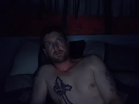 Snapshot of MightyBeast chatting on November 30, 2025, 2:37 am MightyBeast online show from November 30, 2025, 2:37 am