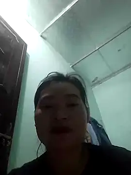 Snapshot of _LAN_ chatting on October 20, 2025, 10:38 am LAN online show from October 20, 2025, 10:38 am