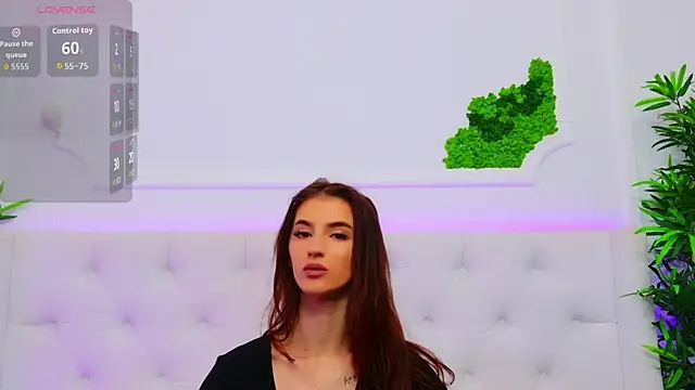 Snapshot of ElisaCharm chatting on January 9, 2026, 5:21 am ElisaCharm online show from January 9, 2026, 5:21 am