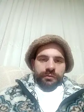 lazzzz09 online show from January 12, 2026, 8:03 pm