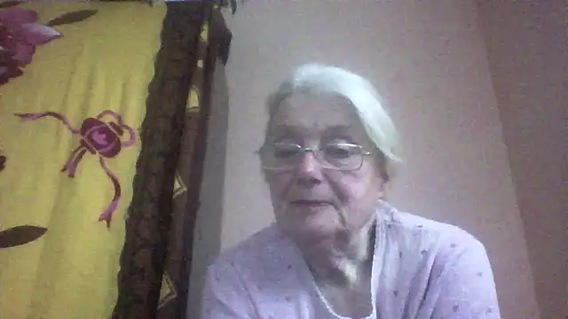 Snapshot of AmyLove353 chatting on March 21, 2026, 5:23 am AmyLove353 online show from March 21, 2026, 5:23 am