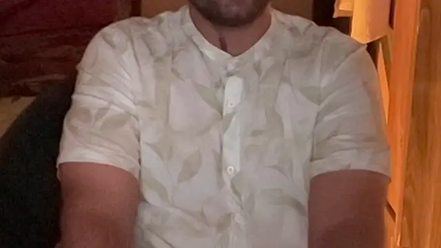 Snapshot of MakeMeAwareAah chatting on October 22, 2025, 3:45 pm MakeMeAwareAah online show from October 22, 2025, 3:45 pm