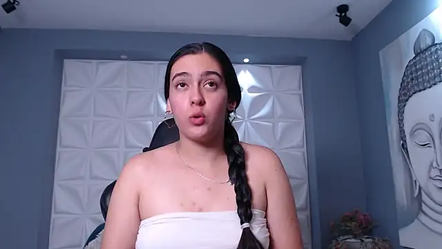 Snapshot of AshleyBonnett chatting on November 5, 2025, 10:59 am AshleyBonnett online show from November 5, 2025, 10:59 am