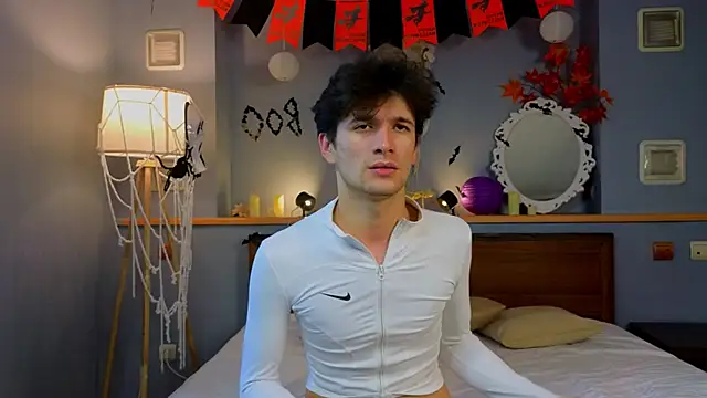 elvano et online show from November 2, 2025, 6:38 am