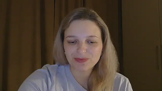 ElisSky301 online show from January 31, 2026, 9:35 pm