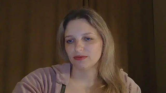 ElisSky301 online show from March 24, 2026, 9:42 pm