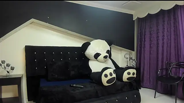 Snapshot of _celeste_sex chatting on November 11, 2025, 2:11 am celeste sex online show from November 11, 2025, 2:11 am