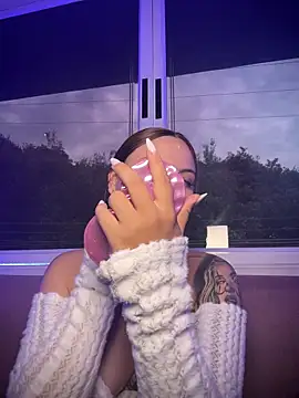 Beella1  online show from December 2, 2025, 11:59 am