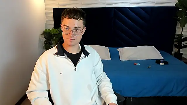 Lil James online show from March 26, 2026, 7:52 pm