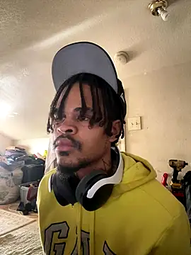 Mrmakeherwet Tez online show from January 7, 2026, 8:11 pm