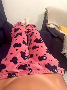 Snapshot of Rubia_divina7 chatting on November 8, 2025, 10:52 pm Rubia divina7 online show from November 8, 2025, 10:52 pm