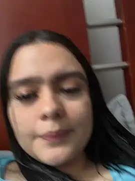 Selena Roa online show from April 15, 2026, 7:10 pm