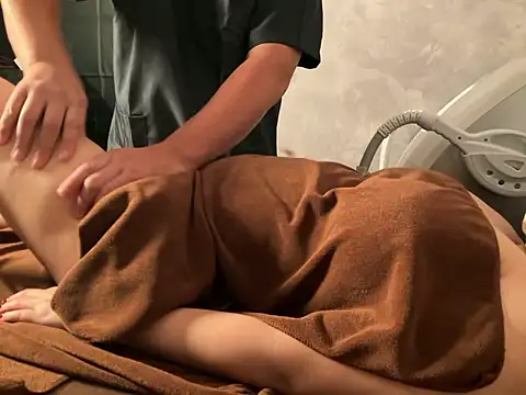 Snapshot of HaramaseSeitai chatting on November 11, 2025, 3:12 pm HaramaseSeitai online show from November 11, 2025, 3:12 pm