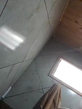 bebeeecitahot33 online show from March 13, 2026, 11:50 am