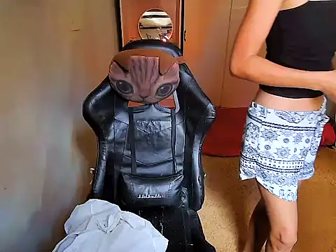 RUBY95 online show from November 11, 2025, 3:39 am