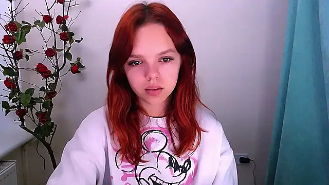 Snapshot of bunny_bloom chatting on November 6, 2025, 4:46 am bunny bloom online show from November 6, 2025, 4:46 am