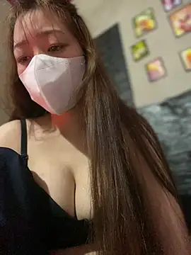 kitty-20x online show from February 5, 2026, 12:15 am