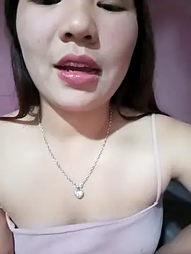 Snapshot of -Lanaa- chatting on March 15, 2026, 9:37 am -Lanaa- online show from March 15, 2026, 9:37 am