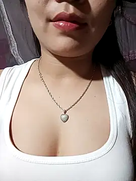 Snapshot of -Lanaa- chatting on March 22, 2026, 11:08 pm -Lanaa- online show from March 22, 2026, 11:08 pm