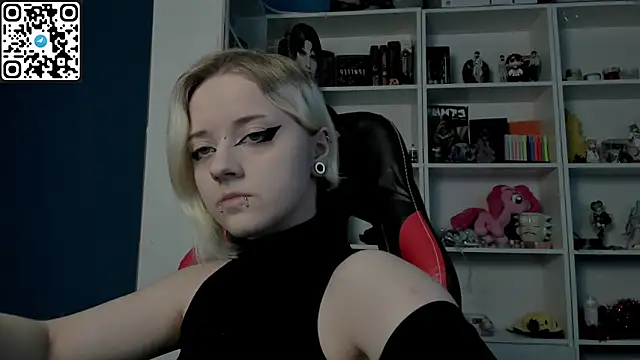 Holy Mistress S online show from February 6, 2026, 9:56 am